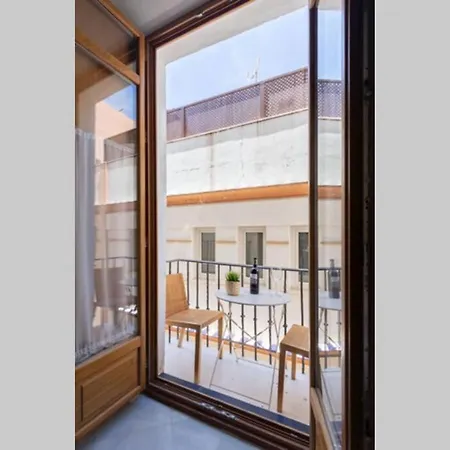 Hernando Colon Deluxe Suite By Valcambre Seville Exterior photo